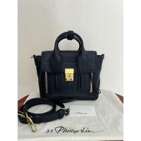 ราคา Used‼️3.1 Phillip Lim Pashli mini satchel bag สี midnight (เข้มเกือบดำ)✅ (28810204805)