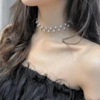ราคา พร้อมส่ง โชคเกอร์ ♀️ สร้อยไข่มุก Choker ใส่แบบพอดีคอ (1899674752)