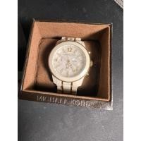 ราคา : Michael Kors Preston Chronograph (MK5804) สีทอง ของแท้ 100% มือสองสภาพสวย & ต่อรองราคาได้ครับ (47956155048)