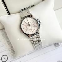 ราคา CASIO นาฬิกาข้อมือผู้หญิง รุ่น LTP-V300D-4A / LTP-V300D / LTP-V300 รับประกันศูนย์เซ็นทรัล cmg (28322454657)
