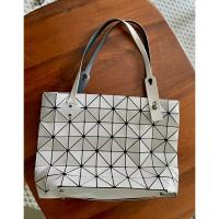 ราคา กระเป๋าBaoBao IsseyMiyake มือสองแท้ (43874401976)
