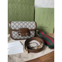 ราคา กระเป๋าสะพายข้าง Gucci Horsebit 1955 Mini มาพร้อมสายสะพายสองแบบ เอาไว้สลับใช้สวยๆ (21746880032)