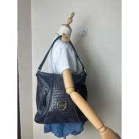 ราคา แท้ กระเป๋ามือสองวินเทจ Capacci ทรงถังสีดำ ข้างหน้าแต่งสาน เท่มาก (42680588668)