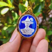 ราคา เหรียญสมเด็จพระเจ้าตากสินมหาราช (ลงยาสีน้ำเงิน) วัดโพธิ์บางคล้า เลี่ยมกรอบทองกันน้ำอย่างดี 3ซม. (9637988115)