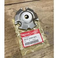 ราคา แผ่นโค้ง / ฝาครอบเม็ด HONDA แท้ศูนย์ PCX-125 / PCX-150 / Click-125 / ADV / Click-150 ( 22131-KWN-900 ) (45208137116)