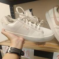 ราคา รองเท้าผ้าใบมือสอง ขนาด 39 ซม. (24196778458)
