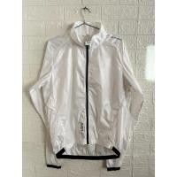 ราคา เสื้อผ้าร่มบางกันลม decathlon สีขาว (22763860617)