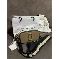 ราคา ส่งต่อ MARC JACOBS SNAPSHOT สี French grey mult ของแท้ 100% (21989882085)