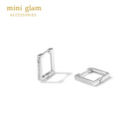 ราคา Miniglam Demi Square Crystal Hoop Earrings (Silver) ต่างหูห่วงคริสตัลสี่เหลี่ยมสีเงิน (17297533949)