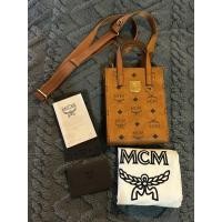 ราคา Used once : กระเป๋า MCM X-Mini Aren tote bag ของแท้ % (22574640319)