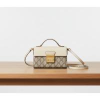ราคา [สภาพสวย] กระเป๋าสะพาย GUCCI Padlock Small Shoulder Bag (สีขาว/GG Supreme) (57801176451)