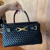 ราคา ฤดูร้อนสไตล์ใหม่กระเป๋าทอมือความรู้สึกระดับไฮเอนด์กระเป๋าถือสไตล์เงินเก่าแฟชั่นทุกการแข่งขันพร็อพกระเป๋า ผู้สื่อสาร (48462916208)