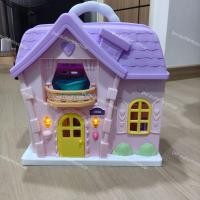 ราคา บ้านตุ๊กตา หลังใหญ่ You And Me doll house by toysRus ของแท้ มือสอง (26988156372)