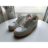 ราคา Givenchy Paris size 41 (44412144972)