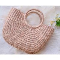 ราคา handmade bag กระเป๋าสานผักตบชวา ทรงครึ่งวงกลม (14181449211)