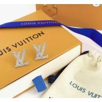 ราคา ต่างหู LV เพชรCZ ก้านเงิน925 (12628720546)