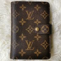 ราคา Used LV Zippy Compact Monogram Wallet ของแท้ 100% (6138858961)