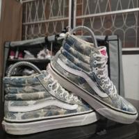 ราคา รองเท้า​หุ้ม​ข้อ​ Vans​ มือสอง​แท้ผ้า​ยีนส์ลายดาว⭐ (2835697800)