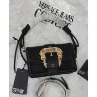 ราคา กระเป๋า .V.e.r.s.a.c.e J.e.a.n.s C.o.u.t.u.r.e.สวย ใหม่ ✅แท้ พร้อมส่ง (26506960413)