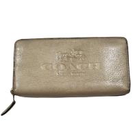ราคา กระเป๋า​สตางค์​มือสอง​ Coach สีทอง ซิปรอบ ของแท้ สภาพใช้งาน หนังแท้ พร้อมส่ง (16706200068)