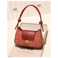 ราคา GXFMOD Original Design French Cowhide Underarm Bag Female Retro Red Bride Bag 2026 Festive Wedding Bag (44226127168)