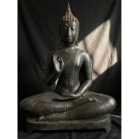 ราคา พระพุทธรูป ศิลปะสุโขทัย ปางประทานพร พุทธศตวรรษที่ 20 เนื้อโลหะสัมฤทธิ์ หน้าตัก 20 นิ้ว (52907932141)