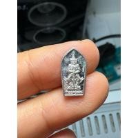 ราคา ปรกมะขาม หลวงพ่ออิฐ วัดจุฬามณี เนื้อเงิน ปี2563(ตามรูป) (27223476532)