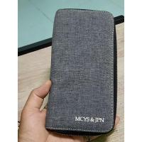 ราคา กระเป๋าสตางค์ผ้า สีเทาสว่าง มีช่องใส่บัตรใส่การ์ด และช่องซิปให้ งานมือ 2 (8440907842)
