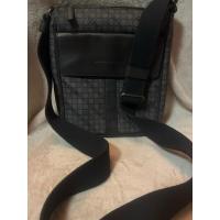 ราคา กระเป๋าferragamo crossbody แท้รับประกัน (25927016702)