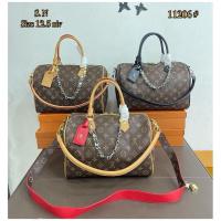 ราคา กระเป๋าทรงหมอนถือหรือสะพายใบใหญ่ใส่ของได้เยอะงานสวยพร้อมถุงผ้าขนาด 12.5 นิ้ว รับประกันสินค้าตรงปก (54907524482)