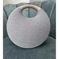 ราคา Harman Kardon Onyx Studio 6 Portable bluetooth speaker (full box set) (41722592400)