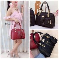 ราคา Beliano by Aisikadan กระเป๋า สีดำเรียบหรูปักลายดอกไม้ +กระเป๋าลูกใบเล็ก (1983944847)