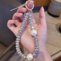 ราคา สร้อยข้อมือ ประดับมุก ขนาดใหญ่ ป้องกันการสูญหาย พร้อมสายคล้องข้อมือ และจี้เพชร สําหรับโทรศัพท์มือถือ (46211989159)