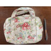 ราคา กระเป๋าเครื่องสำอางค์ Cath Kidston (26850449099)