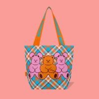 ราคา ส่งด่วนกระเป๋ารียูส Bear & Bunny ถุงชอปปิ้ง Wiggle Wiggle แท้ กระเป๋าลายสวย ใส่ของได้ 04095 (42058353341)