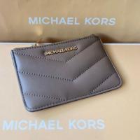 ราคา กระเป๋าใส่บัตรใส่เหรียญ MK JET SET TRAVEL SM TZ COINPOUCH W ID 35R4GTVP1V (29502047350)