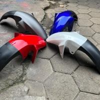 ราคา บังโคลนหน้า r15 spackbor yamaha r15 ใหม่ (42105785425)