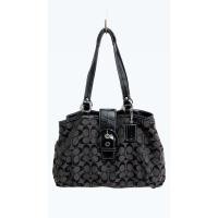 ราคา Co*ch Soho Signature Black Canvas & Leather Shoulder Bag (29123049931)