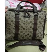 ราคา Mcm messenger bag มือสองแท้สภาพดี #สวย #ใหม่ ใบใหญ่น่าใช้#ภายในสวยสะอาด size 13*10*2.7 " (42328916885)