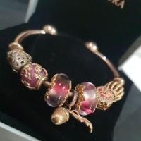ราคา มือ2 : กำไล Pandora แท้: ข้อมือพร้อมชาร์ม สีโรสโกลด์ทั้งเส้น PANDORA ROSEGOLD (25022305190)