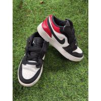 ราคา รองเท้าเด็กมือสอง nike (40521546543)