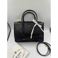 ราคา Prada saffiano Lux 2 zip bandouliere size 30 (43108055830)