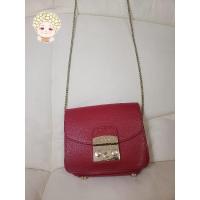 ราคา กระเป๋า FURLA ไม่แท้ สีแดงน่ารักใบเล็ก (มือสอง) (22947069432)