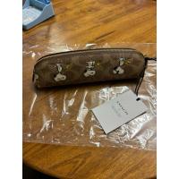 ราคา กระเป๋าใส่ดินสอปากกา C0ach ของแท้ (44057895265)