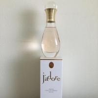 ราคา ส่งฟรี!! Dior J’adore hair mist 40ml. ของแท้ 100% น้ำหอมสำหรับผม [used like new] (4539923860)