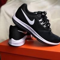 ราคา nike zoom winflo4 ราคาลดจัดหนัก (1829825522)