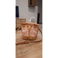 ราคา กระเป่ามือสอง Louis Vuitton( mini bucket bag) (46807051083)