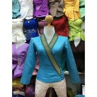 ราคา เสื้อไหมลาวแขนยาวสีฟ้า พร้อมส่ง (1358346298)