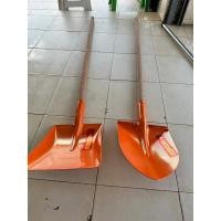 ราคา พลั่ว พลั่วเหล็ก พลั่วปลายตัด ปลายแหลม ด้ามไม้ ยาว 1 เมตร (22056812321)