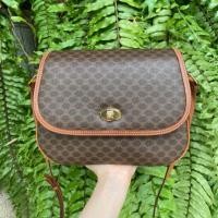 ราคา Celine​ crossbody​ vintage.แท้​ 100​% (4852904501)